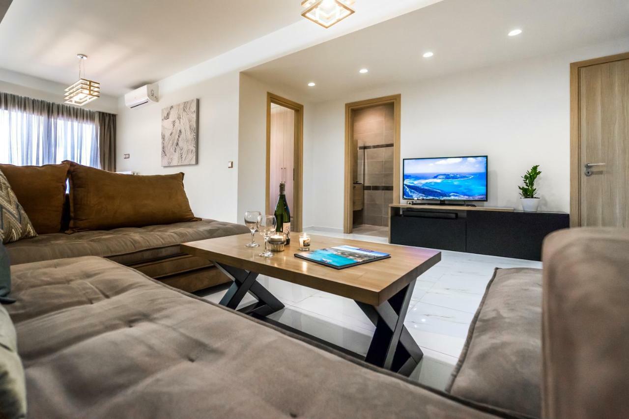 Lemar Luxury * Hersonissos (Crete)